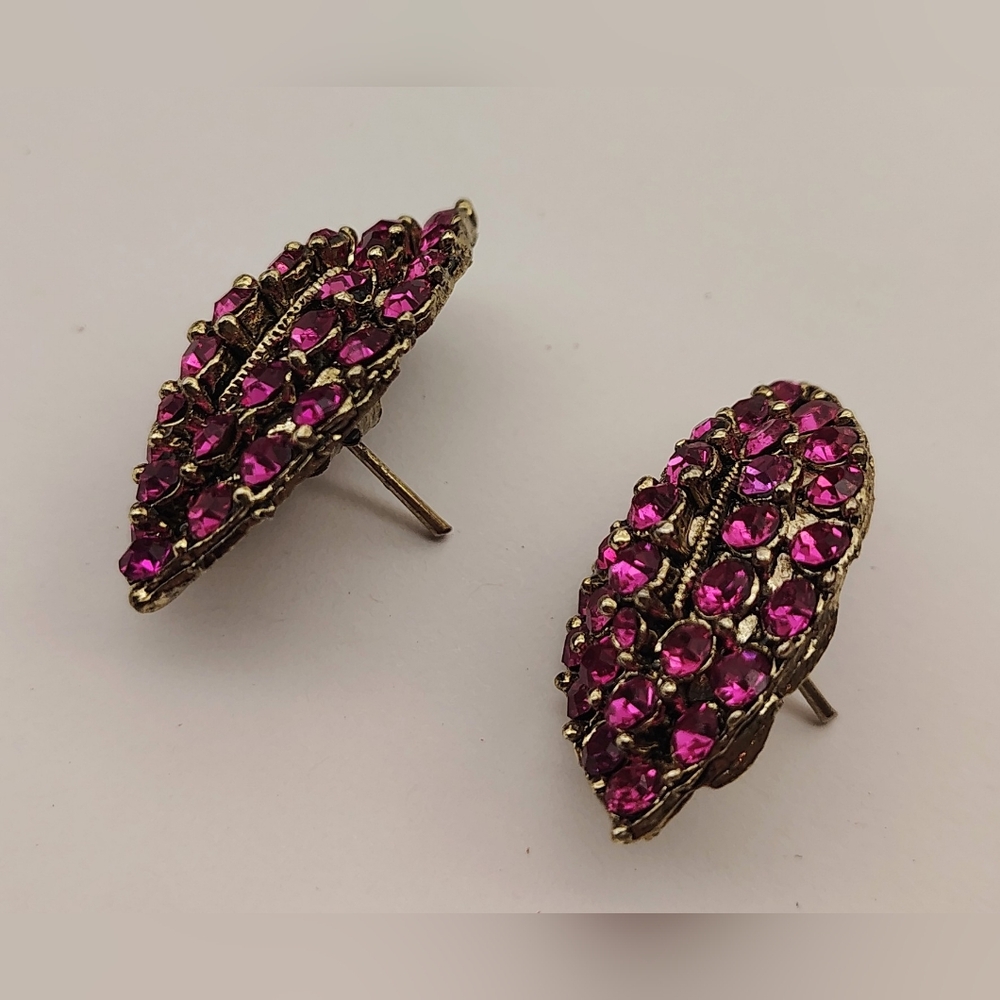 Radiant Fuchsia Crystal Leaf Pierced Earrings - Picture 8 of 15